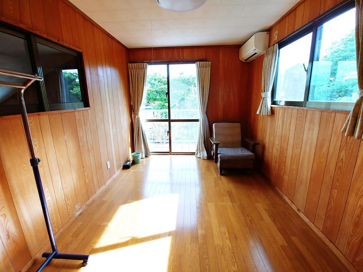 Cottage Canac Мотобу Екстериор снимка