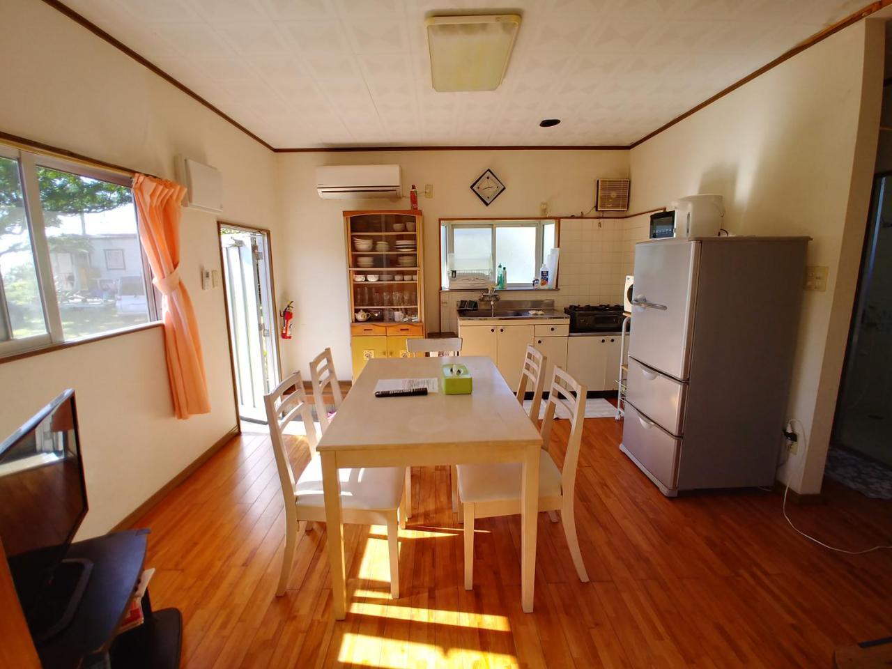 Cottage Canac Мотобу Екстериор снимка